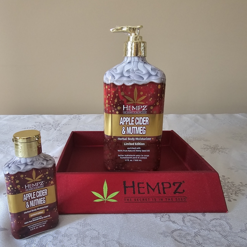 Hempz Limted Edition- Apple Cider & Nutmeg Body Moisturizer 1 - 500ml & 1- 66ml